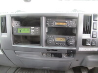 いすゞフォワード冷凍車（冷蔵車）中型（4t）[写真33]