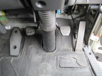 いすゞフォワード冷凍車（冷蔵車）中型（4t）[写真35]