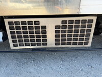 三菱ふそうキャンター冷凍車（冷蔵車）小型（2t・3t）[写真24]