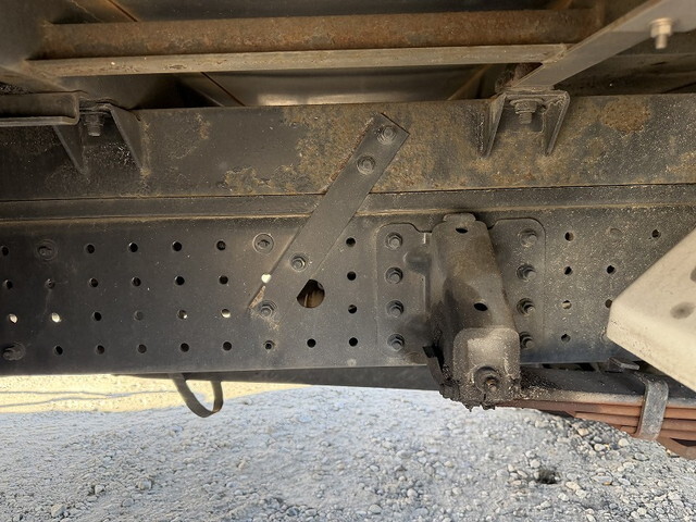 三菱ふそうキャンター冷凍車（冷蔵車）小型（2t・3t）[写真24]