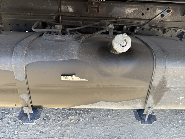 三菱ふそうキャンター冷凍車（冷蔵車）小型（2t・3t）[写真30]