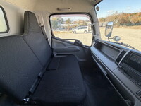 三菱ふそうキャンター冷凍車（冷蔵車）小型（2t・3t）[写真39]