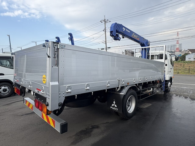 三菱ふそうファイタークレーン4段増トン（6t・8t）[写真04]