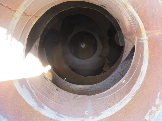 いすゞギガミキサー車（コンクリートミキサー）大型（10t）[写真11]