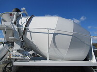 いすゞギガミキサー車（コンクリートミキサー）大型（10t）[写真05]