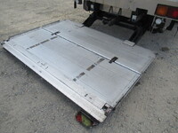 いすゞフォワード冷凍車（冷蔵車）中型（4t）[写真15]