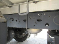 いすゞフォワード冷凍車（冷蔵車）中型（4t）[写真19]