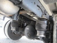 いすゞフォワード冷凍車（冷蔵車）中型（4t）[写真20]