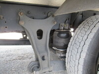 いすゞフォワード冷凍車（冷蔵車）中型（4t）[写真22]