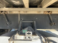 UDトラックスクオンアルミウイング大型（10t）[写真21]