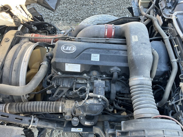 UDトラックスクオンアルミウイング大型（10t）[写真26]