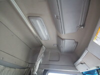 日野レンジャーアルミウイング中型（4t）[写真37]