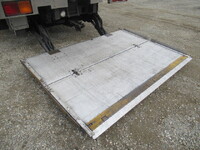 いすゞフォワード冷凍車（冷蔵車）中型（4t）[写真15]