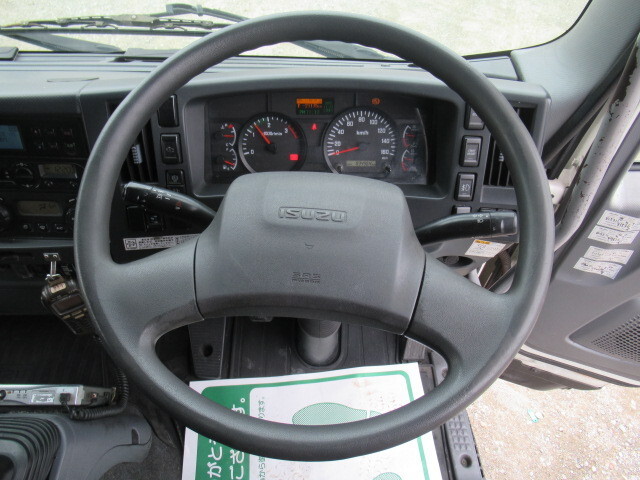 いすゞフォワード冷凍車（冷蔵車）中型（4t）[写真29]