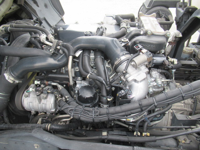 いすゞフォワード冷凍車（冷蔵車）中型（4t）[写真35]