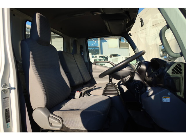 日野デュトロセーフティローダー小型（2t・3t）[写真35]