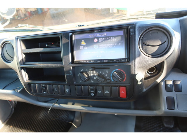 日野デュトロセーフティローダー小型（2t・3t）[写真38]