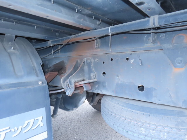 日野レンジャーアルミウイング中型（4t）[写真13]