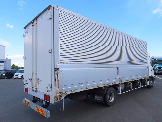 日野レンジャーアルミウイング中型（4t）[写真02]