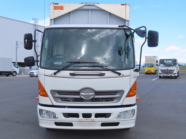 日野レンジャーアルミウイング中型（4t）[写真03]