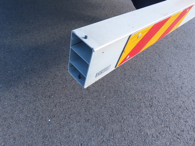 日野レンジャーアルミウイング中型（4t）[写真33]