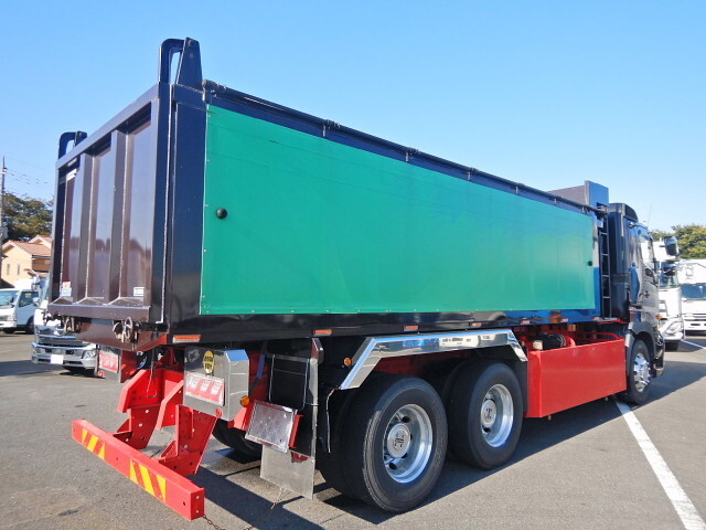 日野プロフィアダンプ大型（10t）[写真02]