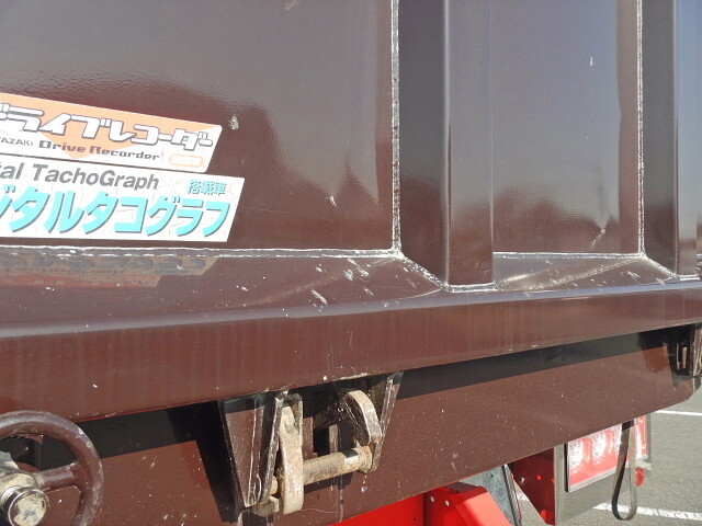 日野プロフィアダンプ大型（10t）[写真28]