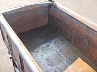 日野プロフィアダンプ大型（10t）[写真32]