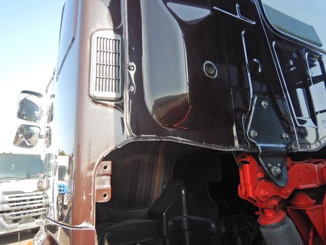 日野プロフィアダンプ大型（10t）[写真37]