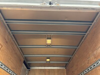 三菱ふそうキャンターアルミバン小型（2t・3t）[写真18]