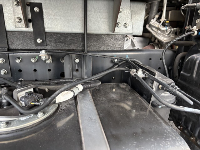 三菱ふそうキャンターアルミバン小型（2t・3t）[写真26]