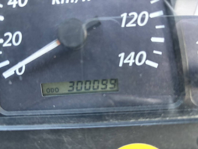 いすゞギガセーフティローダー大型（10t）[写真40]