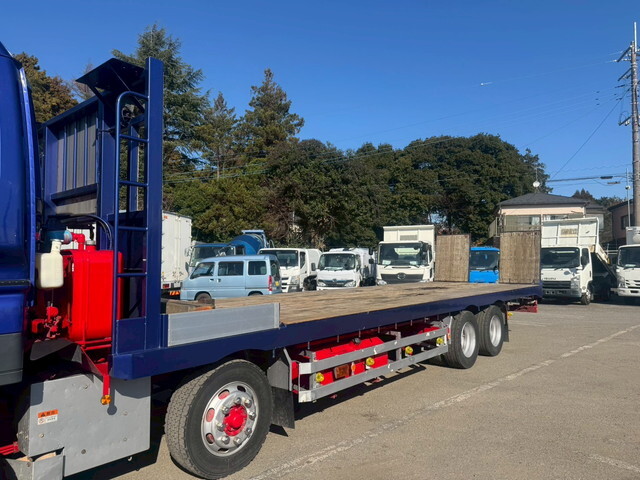 いすゞギガセーフティローダー大型（10t）[写真09]