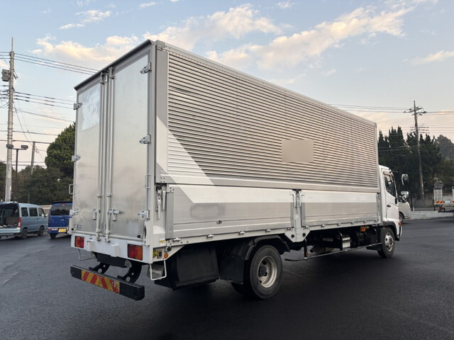 日野レンジャーアルミウイング中型（4t）[写真02]