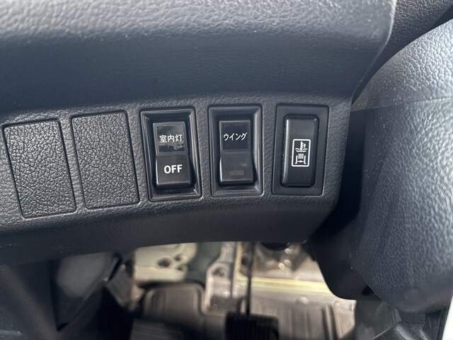 日野レンジャーアルミウイング中型（4t）[写真25]