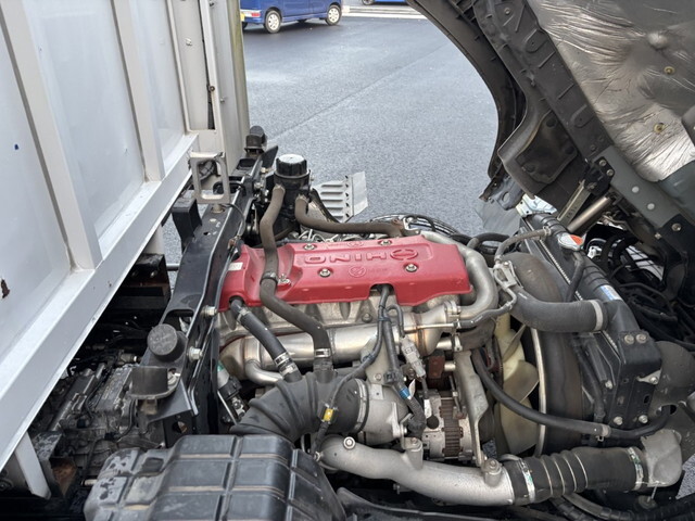 日野レンジャーアルミウイング中型（4t）[写真30]