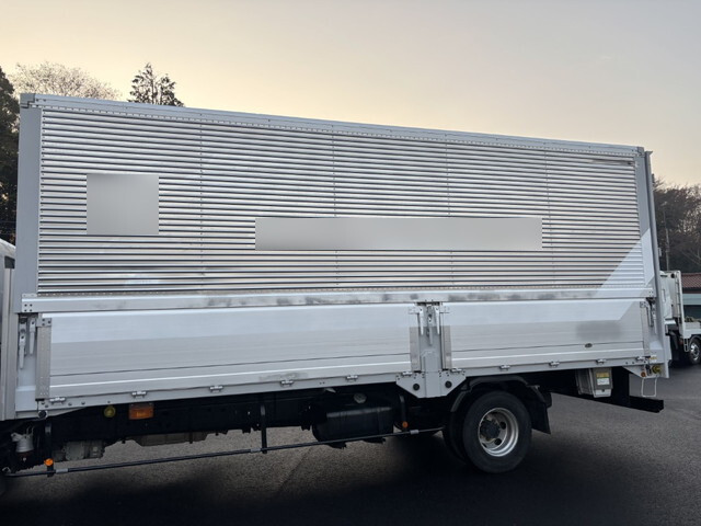 日野レンジャーアルミウイング中型（4t）[写真07]