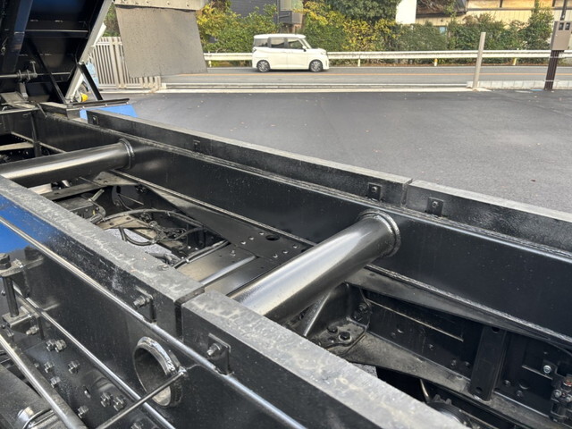 三菱ふそうスーパーグレート深ダンプ（土砂禁ダンプ）大型（10t）[写真31]