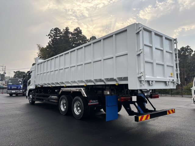 三菱ふそうスーパーグレート深ダンプ（土砂禁ダンプ）大型（10t）[写真04]