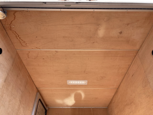 トヨタトヨエースアルミバン小型（2t・3t）[写真13]