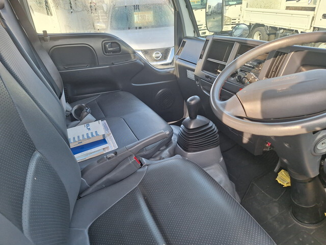 いすゞエルフダンプ小型（2t・3t）[写真15]