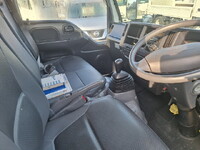 いすゞエルフダンプ小型（2t・3t）[写真16]