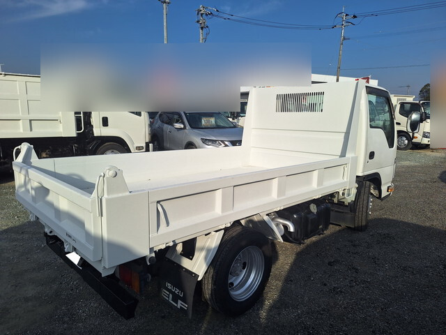 いすゞエルフダンプ小型（2t・3t）[写真07]