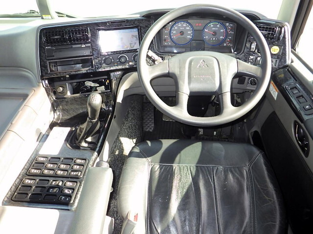 三菱ふそうスーパーグレートアルミブロック大型（10t）[写真11]