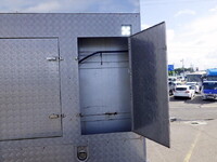 三菱ふそうスーパーグレートアルミブロック大型（10t）[写真32]