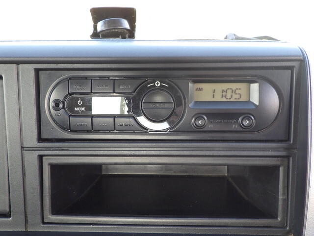 日産アトラス平ボディ小型（2t・3t）[写真11]