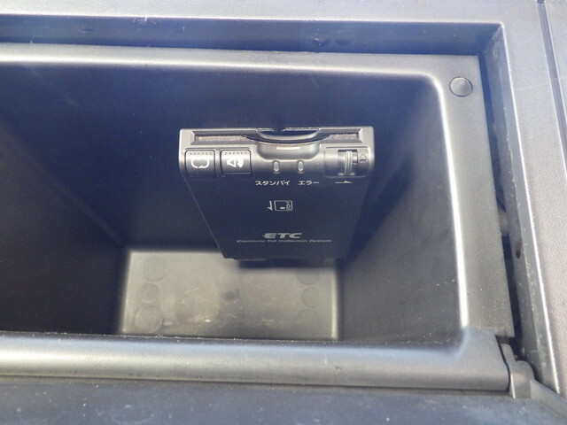 日産アトラス平ボディ小型（2t・3t）[写真12]