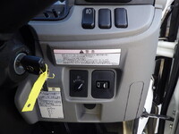 日産アトラス平ボディ小型（2t・3t）[写真14]