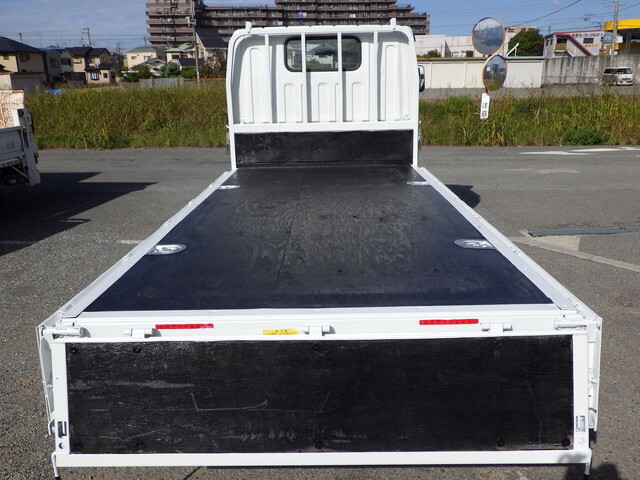 日産アトラス平ボディ小型（2t・3t）[写真20]