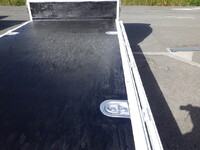 日産アトラス平ボディ小型（2t・3t）[写真23]